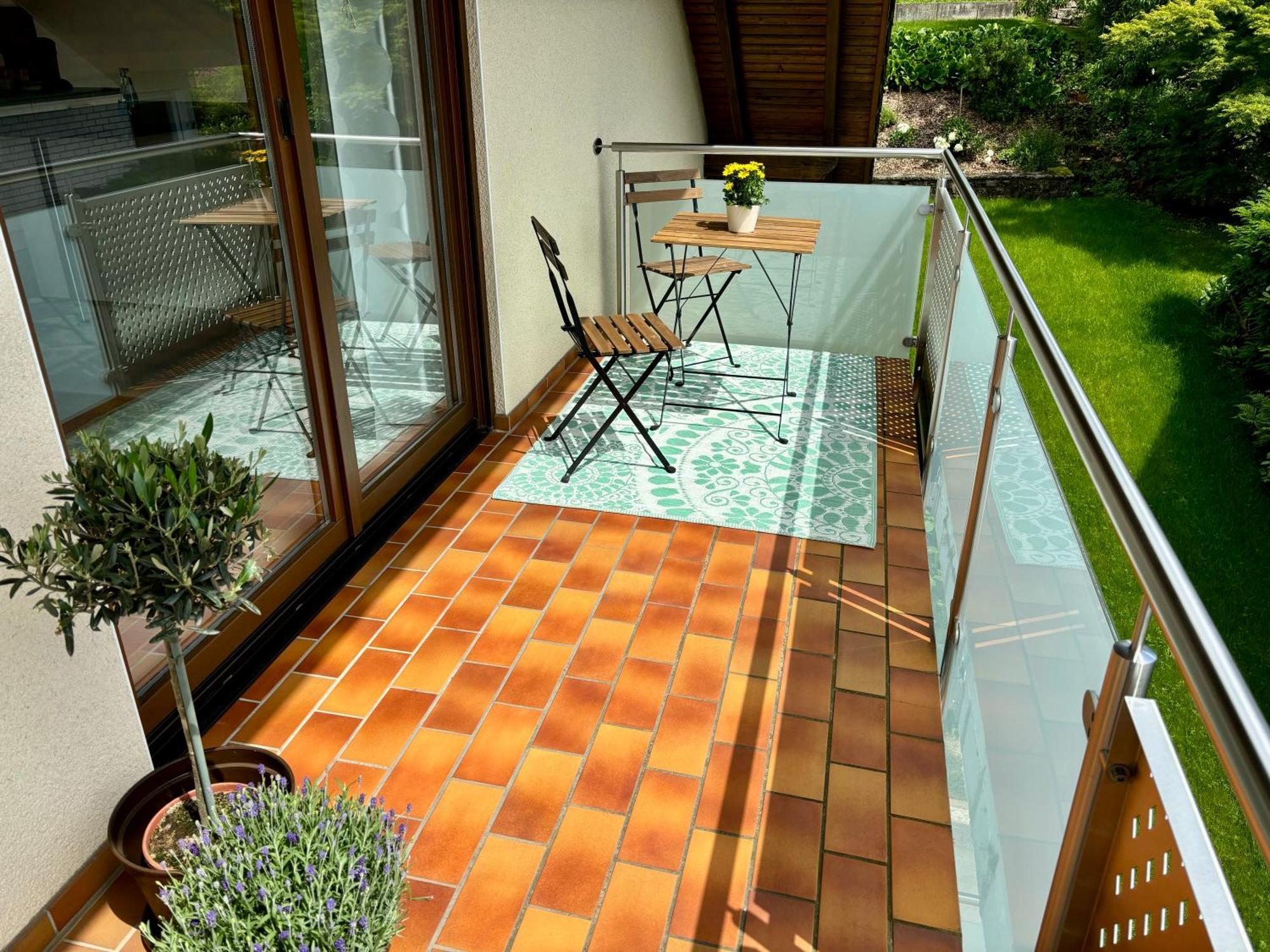 Apartment Minneburgblick Neckargerach Bagian luar foto